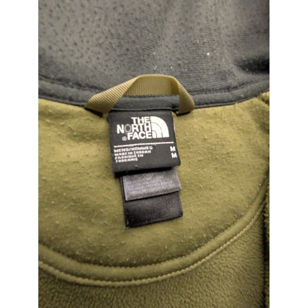 The North Face Performance Hoodie Medium Green‎ Long Sleeve Pullover Sweatshirt